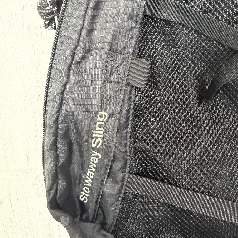 LL Bean Stowaway Sling Crossbody Bag Black Hiking Lightweight Travel Daypack - Picture 8 of 13